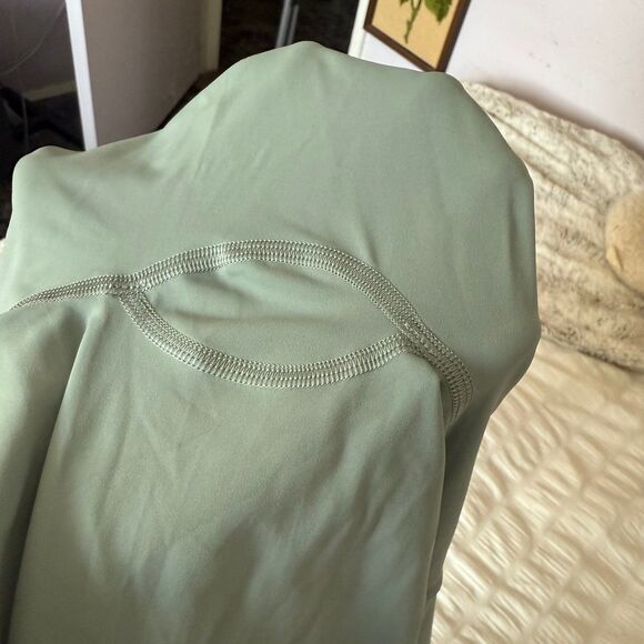 Lululemon Base Pace High-Rise Crop - Picture 3 of 5